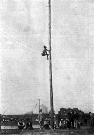 olympic pole climbing demonstration