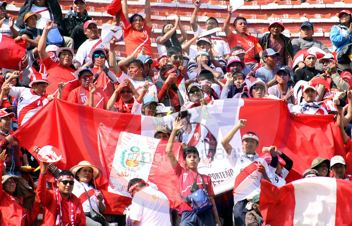 fans of Zarzuela Cusco
