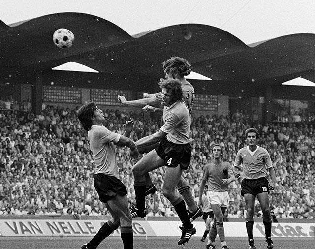 1974 World Cup Game between the Netherlands and Uruguay