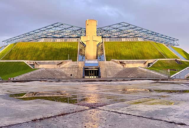 Bercy Arena, Paris — Artistic gymnastics, basketball, trampoline