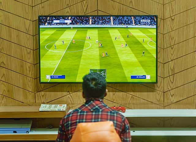 playing FIFA
