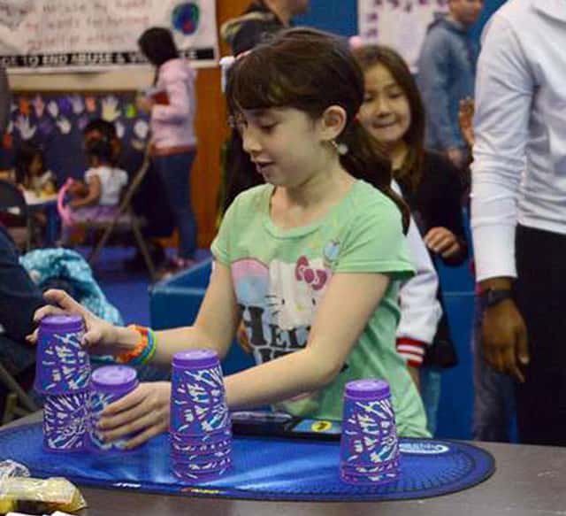 cup stacking
