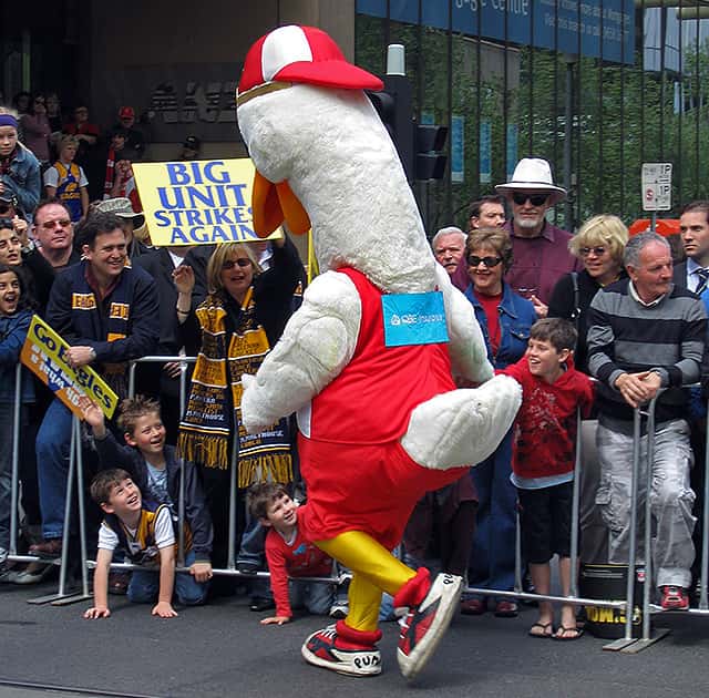 Sewans mascot