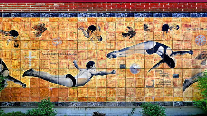 diving wall