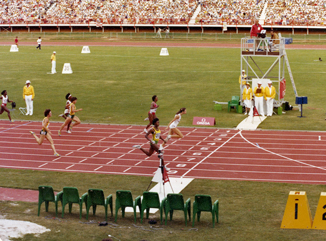 Merlene Ottey wins the final of the women's 200m at the 1982 Commonwealth Games (image: Queensland State Archives)