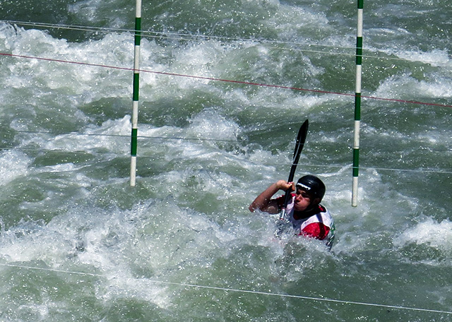 slalom kayaking