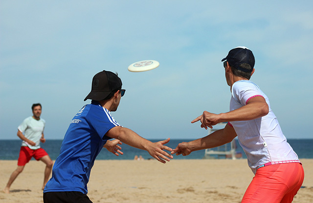 a game of ultimate Frisbee