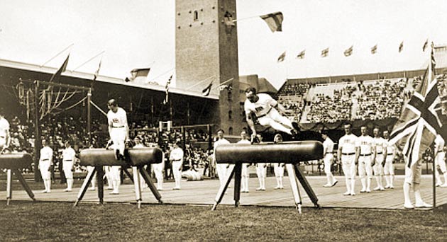 gymnasts performing at the 1912 Olympic Games
