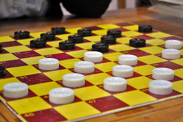 A Game of Draughts (Checkers)