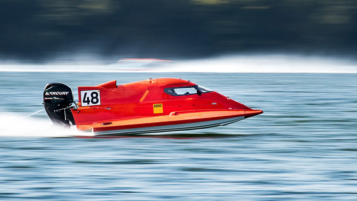 powerboat