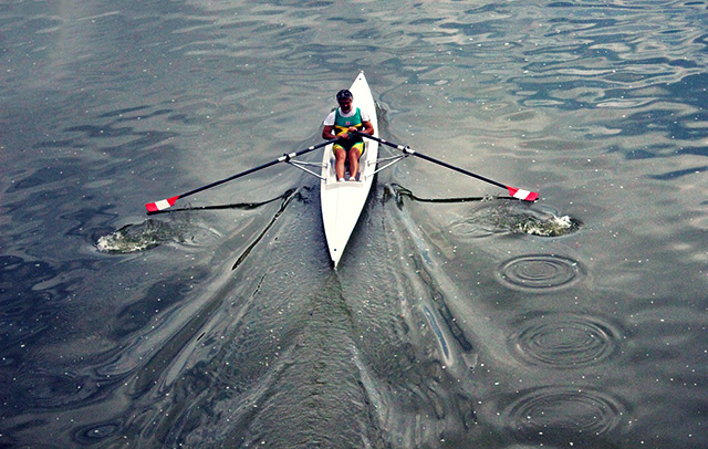power and endurance are important in rowing racing