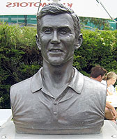 bust of Ken Rosewall