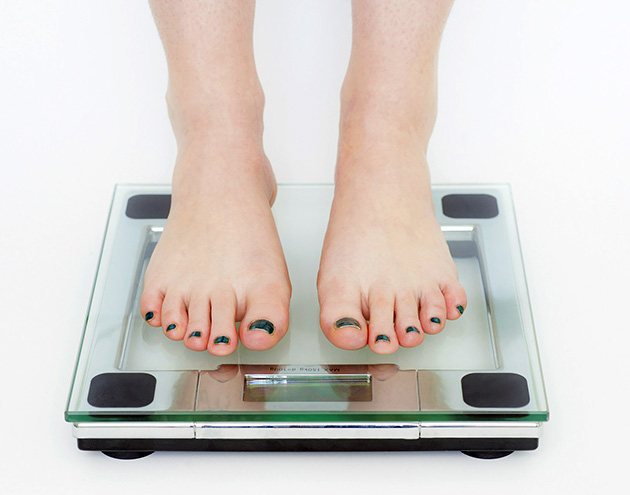 https://www.topendsports.com/weight-loss/images/diet-scales-pixabay.jpg